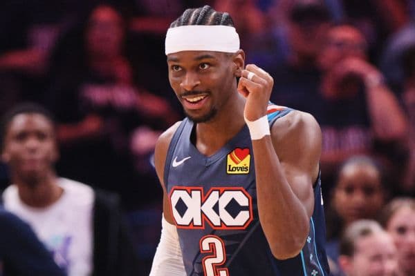 Chet Holmgren, Shai Gilgeous-Alexander Lead Thunder to Dominant Game 2 Win Over Lakers