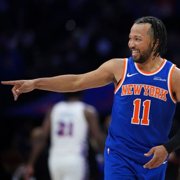 New York Knicks Sweep Philadelphia 76ers in Historic 144-114 Playoff Victory
