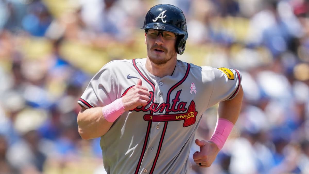 Braves Catcher Sean Murphy Sidelined: Eight-Week Recovery Expected for Fractured Finger