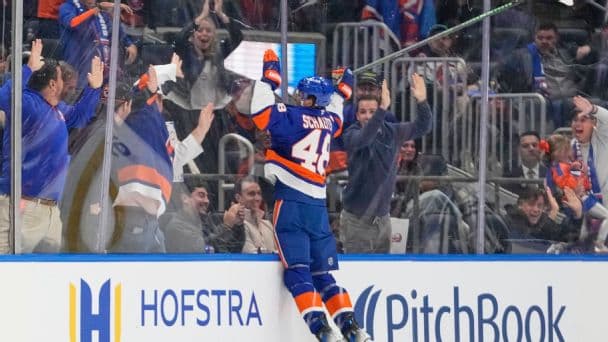 NHL Rookie of the Year Winners: The Complete History of the Calder Trophy