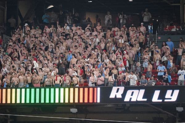 Cardinals Manager Oliver Marmol Endorses Shirtless Fan Trend Following Thrilling Walk-Off Win