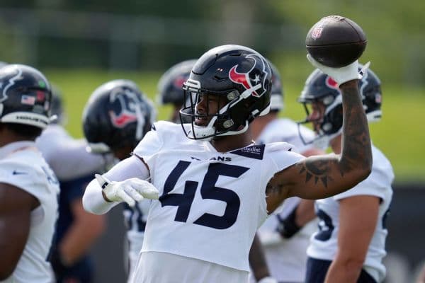 Texans LB E.J. Speed Out Indefinitely After Quad Injury in Offseason Workouts