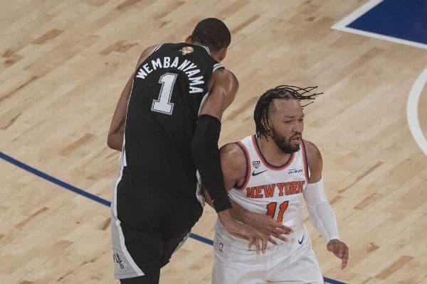 NBA Rules Victor Wembanyama Will Not Face Flagrant Foul for Shoving Jalen Brunson in Game 3