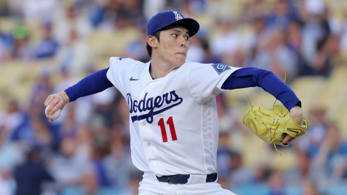 Fantasy Baseball Lineup Advice: Is Friday Your Last Chance to Stream Roki Sasaki?