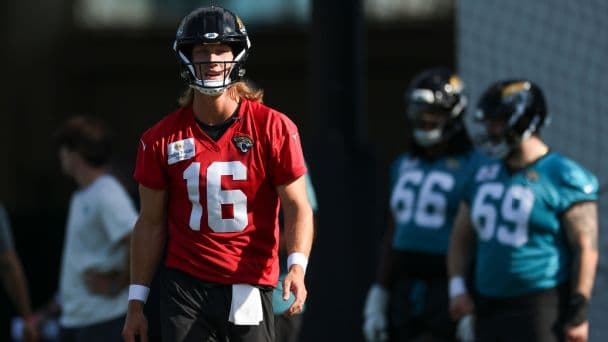 Trevor Lawrence Delivers Best Spring Performance of Career as Jaguars Prepare for 2026 Season