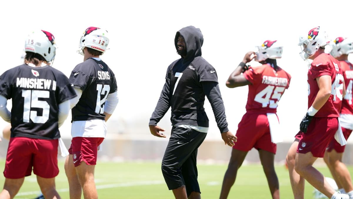 Arizona Cardinals Facing Major Decisions with Three Key Unresolved Contracts