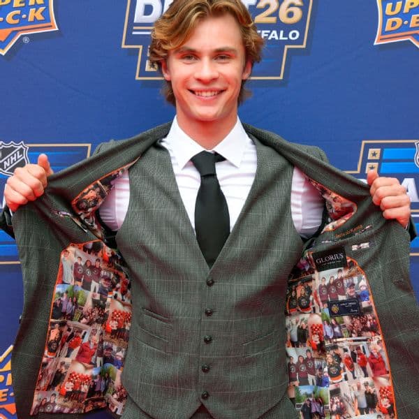 Toronto Maple Leafs Select Gavin McKenna with No. 1 Overall Pick in NHL Draft