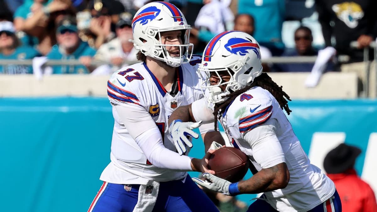 Fantasy Football Mock Draft: Expert Strategies for Half-PPR Value in 2026