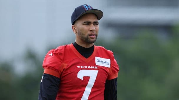 Texans' DeMeco Ryans Praises 'Smooth' Year 2 Growth for C.J. Stroud and Nick Caley