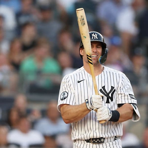 New York Yankees Offensive Drought Deepens in 9-3 Home Loss to Tigers