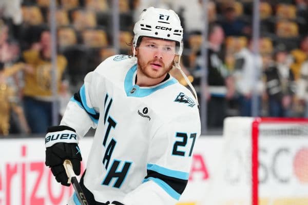 New Jersey Devils Tender $4.78M Offer Sheet to Utah Mammoth’s Barrett Hayton