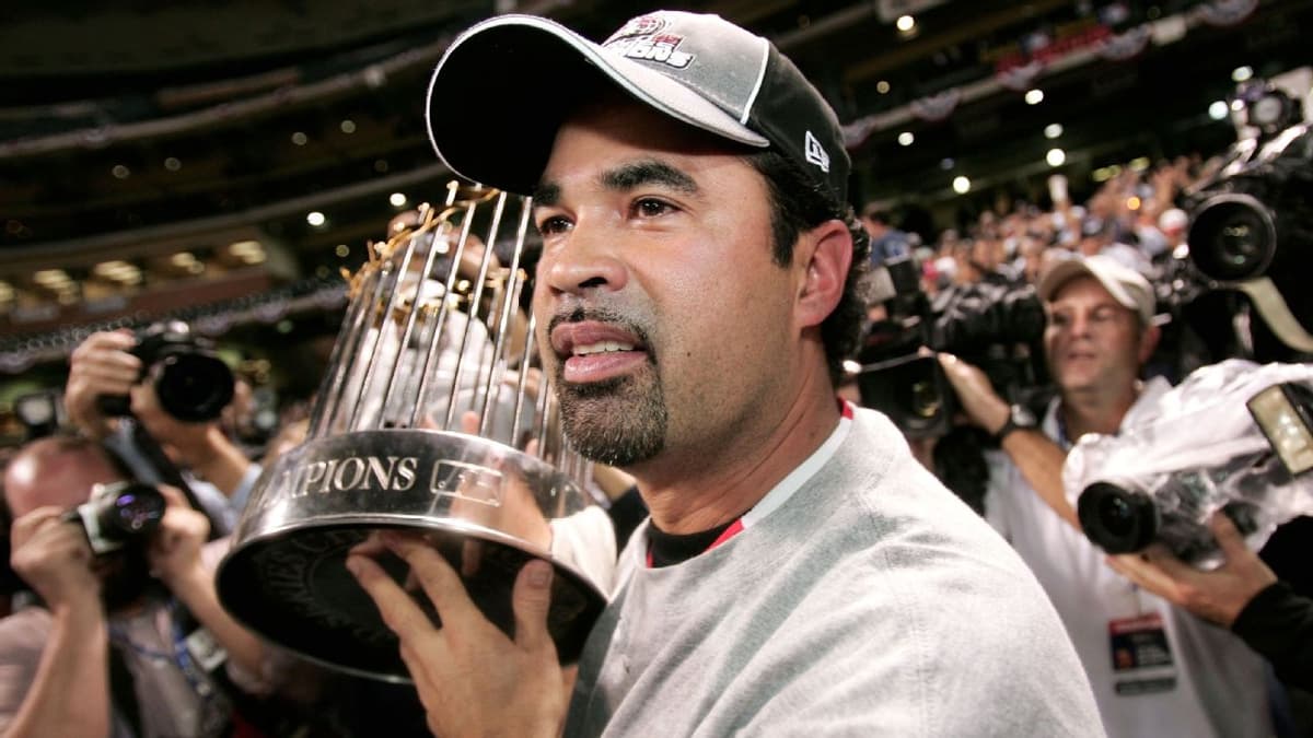Chicago White Sox to Retire Ozzie Guillén’s No. 13 Jersey in August Ceremony