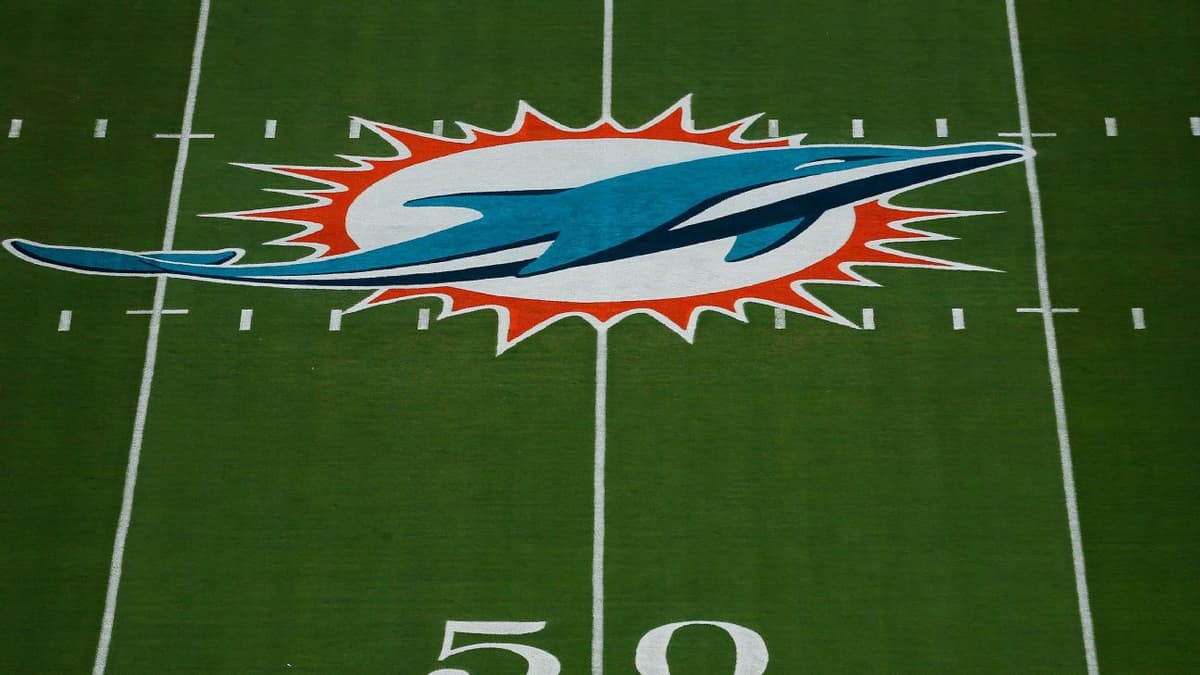 Lin Bin Acquires Minority Stake in Miami Dolphins at Record $12.5 Billion Valuation