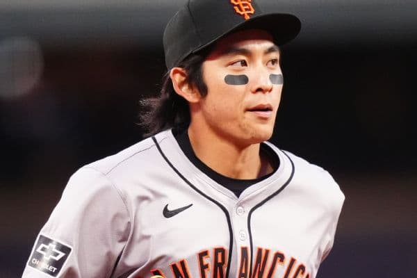 San Francisco Giants Outfielder Jung Hoo Lee Briefly Detained at LAX Over Paperwork