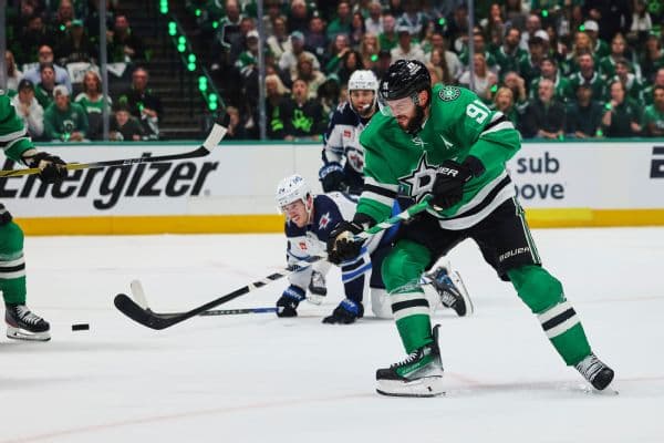 Dallas Stars Forward Tyler Seguin Ruled Out for Remainder of Season with ACL Injury