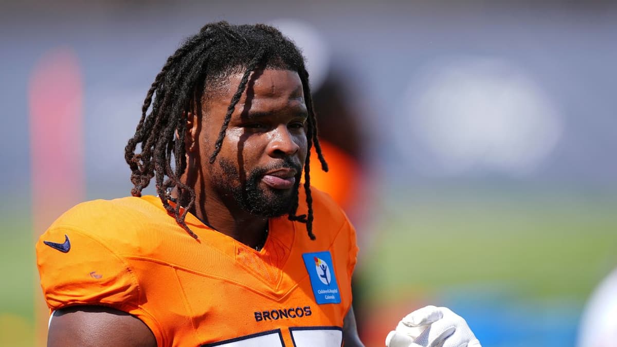 Dre Greenlaw Returns to San Francisco 49ers on One-Year Deal