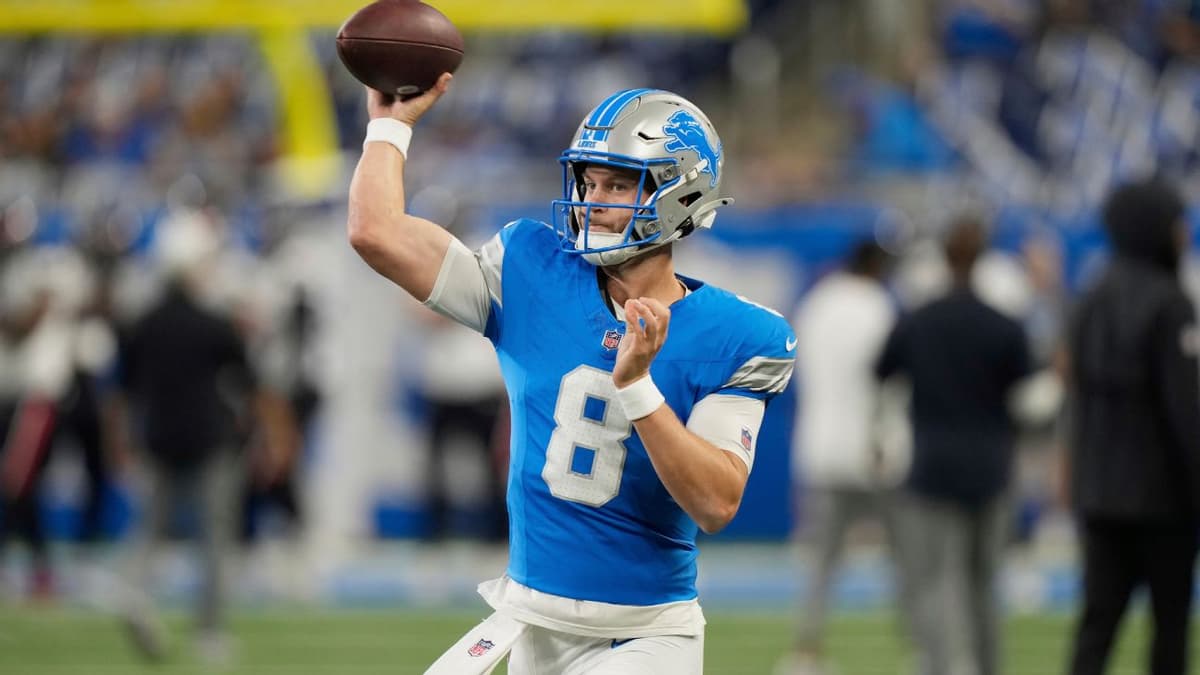 Buffalo Bills 2026 Free Agency Tracker: DJ Moore Headlines Early Offseason Moves