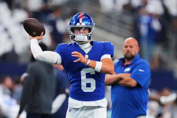 Jaxson Dart Addresses New York Giants Locker Room After Donald Trump Introduction