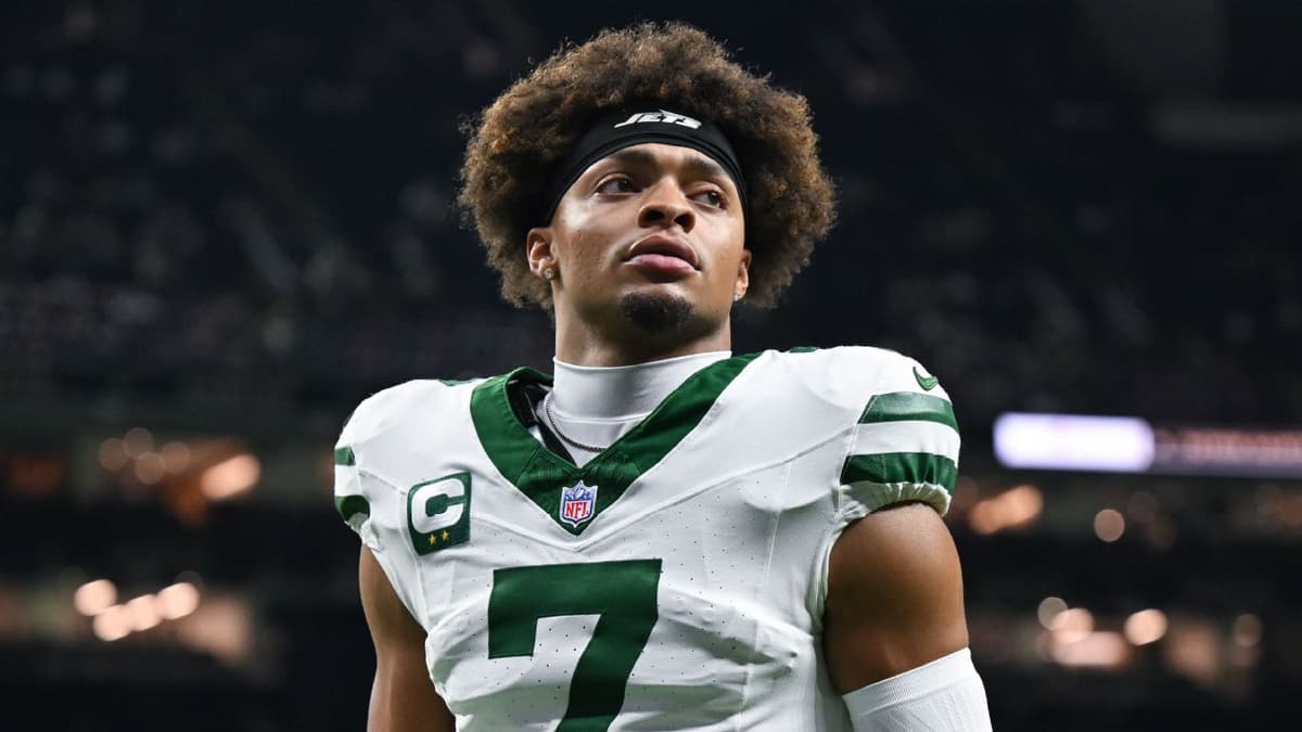 Kansas City Chiefs Finalizing Justin Fields Trade with New York Jets