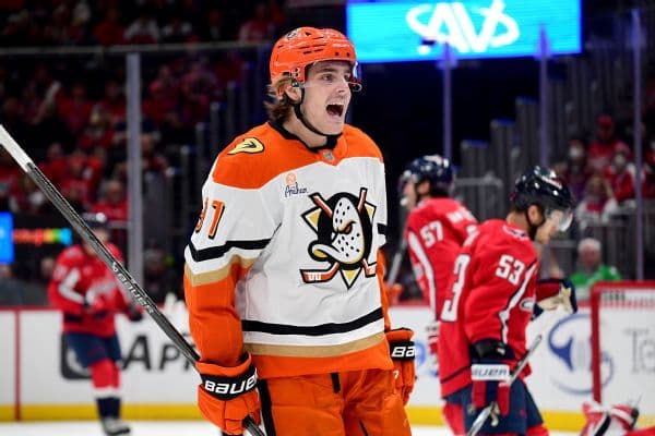 Philadelphia Flyers Tender Massive Offer Sheet to Ducks Star Leo Carlsson