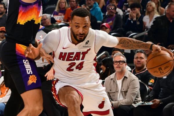 Norman Powell Agrees to 2-Year, $45M Deal with Chicago Bulls