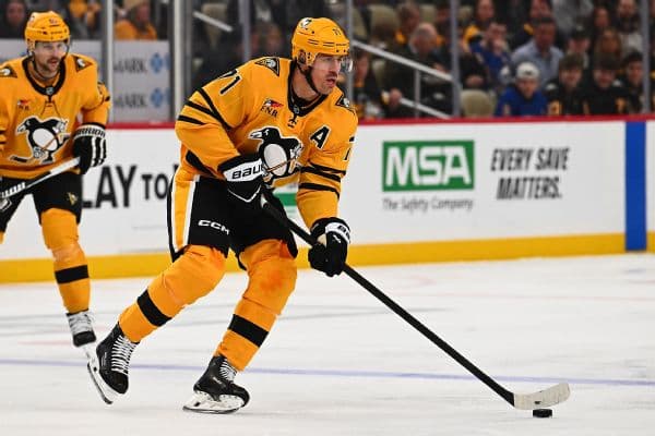 Evgeni Malkin Signs 1-Year Extension with Penguins for 21st NHL Season