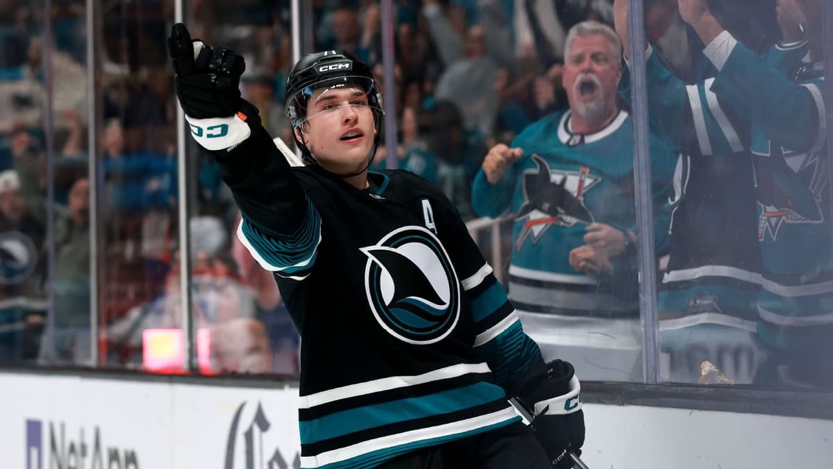 2025-26 NHL Awards Watch: Frontrunners for Hart, Norris, and Calder Trophies