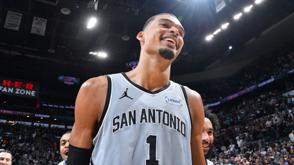 Monday NBA Fantasy Basketball Picks: Top DFS and Betting Tips for March 23