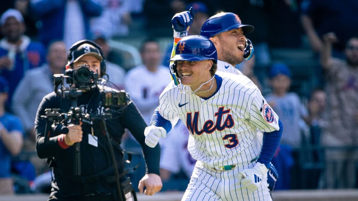 Carson Benge Homers in Major League Debut as Mets Overpower Pirates