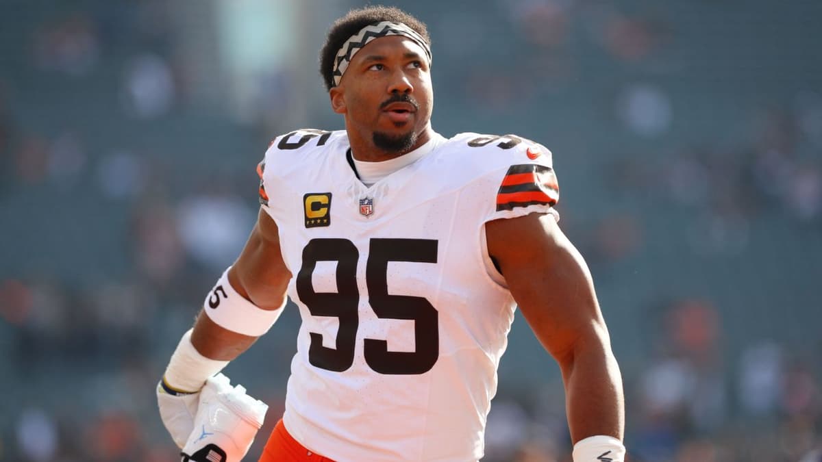 Browns GM Andrew Berry: Myles Garrett Contract Tweak Unrelated to Trade