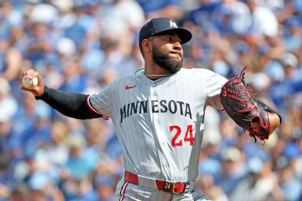 Blue Jays Acquire RHP Simeon Woods Richardson from Twins for Cash Considerations