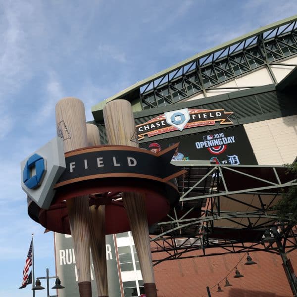 Arizona Diamondbacks Address Obstructed Views Caused by New Chase Field Ribbon Boards