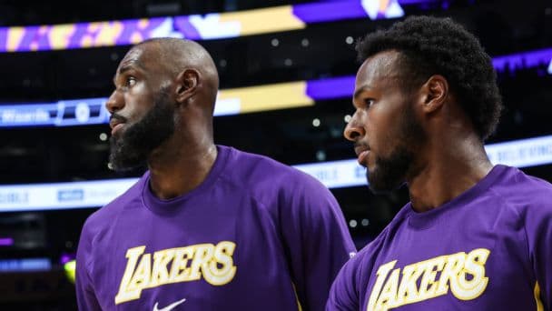 LeBron James Shatters Backboard During Intense 1-on-1 Practice With Bronny