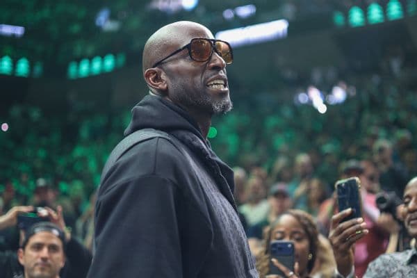Kevin Garnett Timberwolves Return: Legend Honored During 2025-26 Regular-Season Finale
