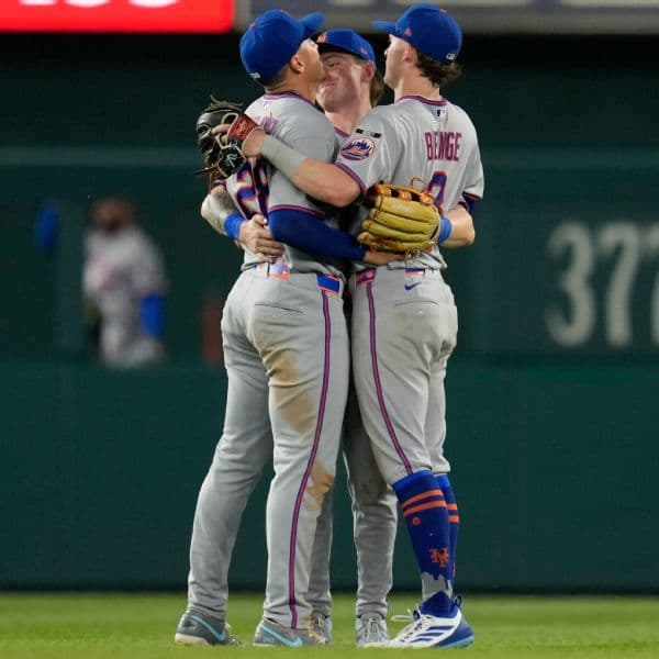 New York Mets Make History with 10-Run 12th Inning to Defeat Washington Nationals