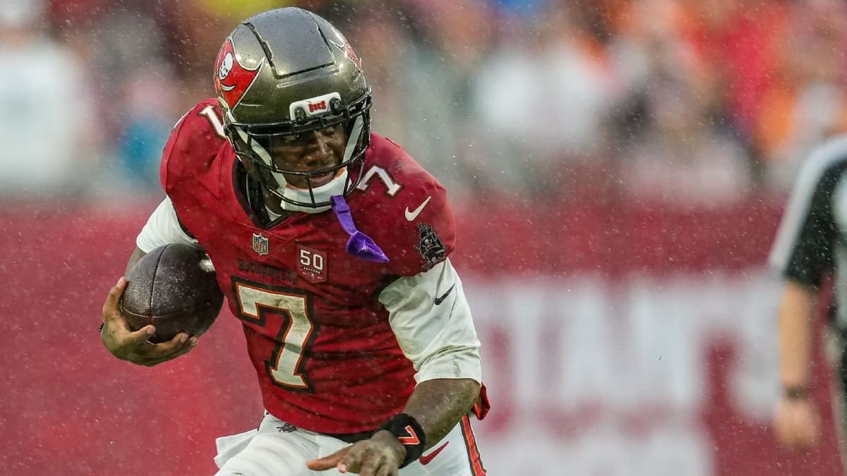 Bucky Irving Injury Update: Buccaneers RB Expected Back by Summer Following Shoulder Surgery