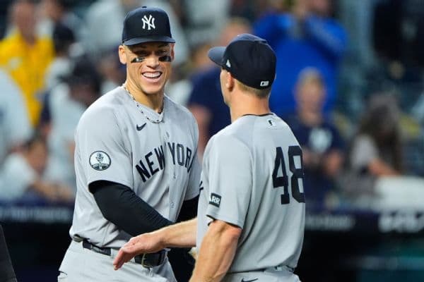 New York Yankees Starters Make History with 24-Hit Performance in 15-1 Blowout of Royals