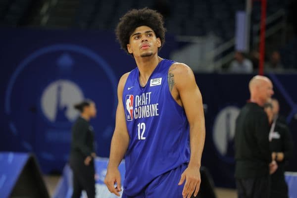 Arizona Star Koa Peat to Remain in 2026 NBA Draft