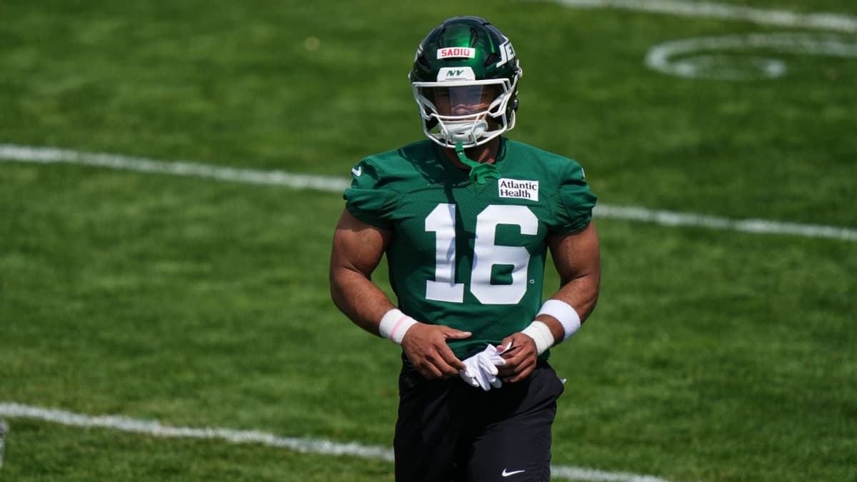 Jets Rookie Kenyon Sadiq Undergoes Hernia Procedure, Expected Back for Training Camp