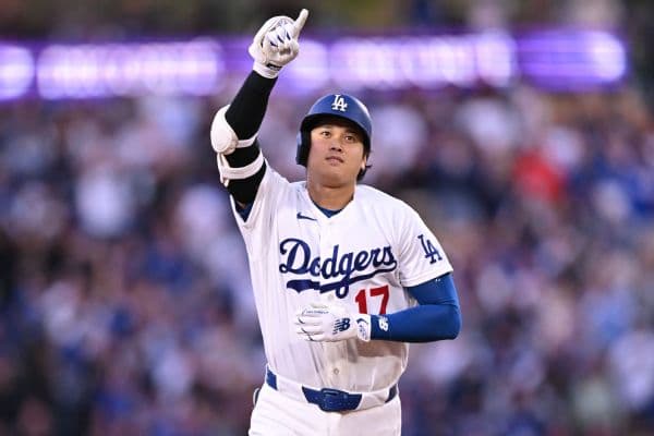 Shohei Ohtani Returns to Dodgers Lineup After Knee Inflammation Sidelined Star