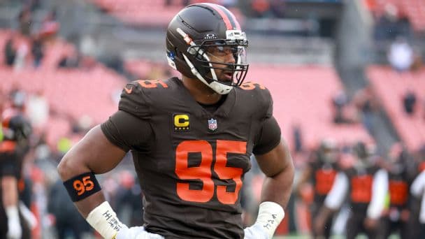 Myles Garrett Traded to Los Angeles Rams: Analyzing the Blockbuster Deal