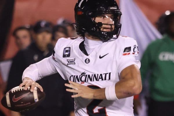 Cincinnati’s Scott Satterfield Expects NFL Teams to Target Brendan Sorsby in Supplemental Draft