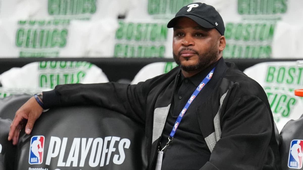 Philadelphia 76ers Promote Jameer Nelson to EVP; Elton Brand Out as GM