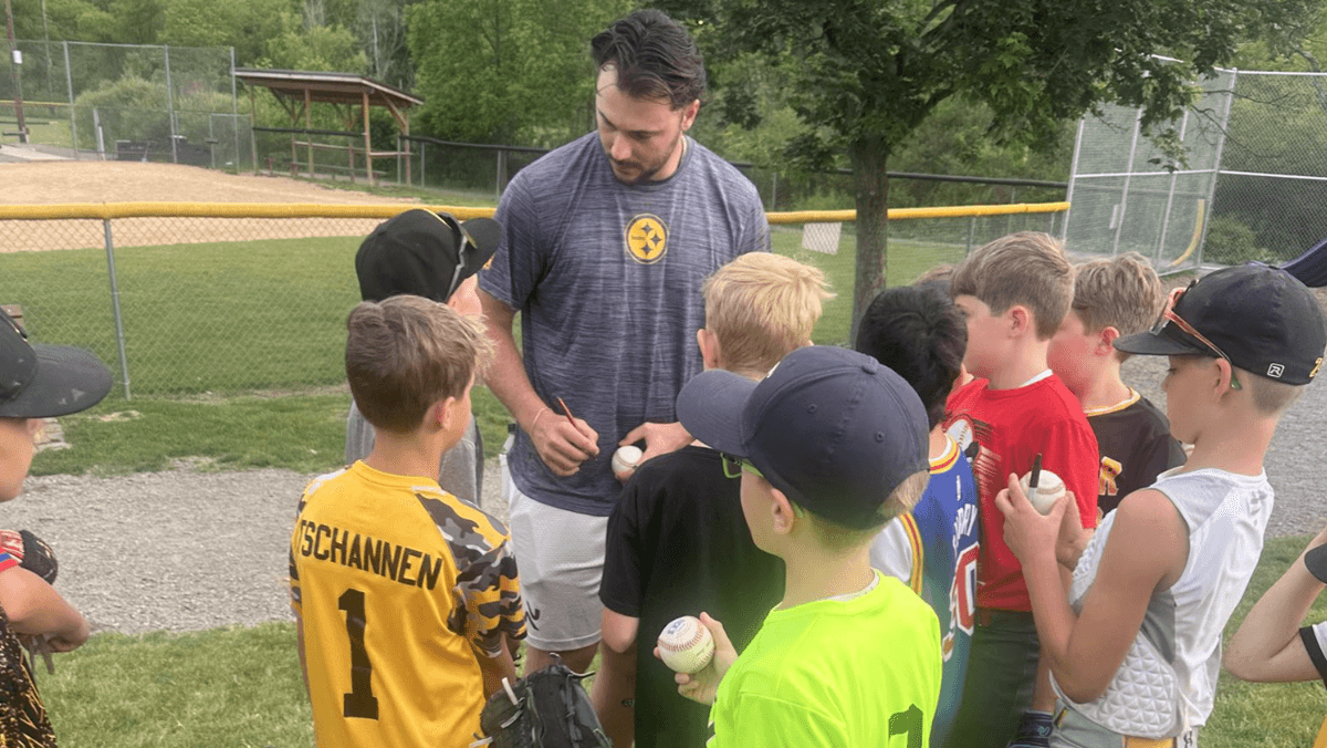 Paul Skenes Surprises Pittsburgh Little Leaguers with Heartwarming Community Visit