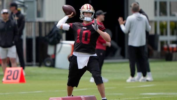 Mac Jones and the 49ers: Why the QB Remained in San Francisco After a Breakout 2025