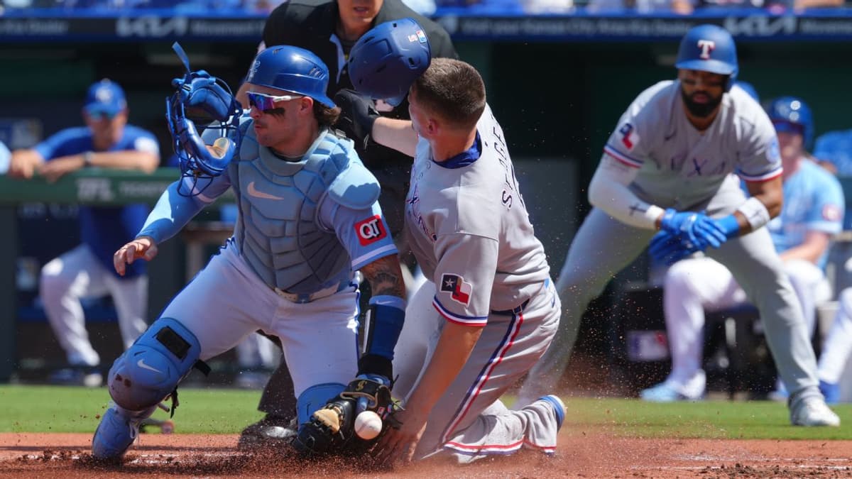 Texas Rangers Place Corey Seager on 7-Day Concussion IL Following Home Plate Collision