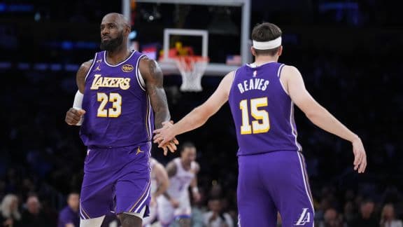 5 Crucial Questions Defining the Los Angeles Lakers Offseason