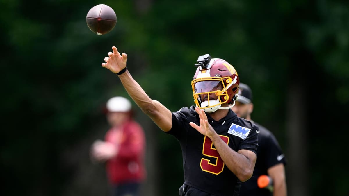Jayden Daniels Acknowledges 'Long Way to Go' in Mastering Commanders Offense